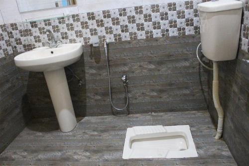 BIN QASIM GUEST HOUSE image 5