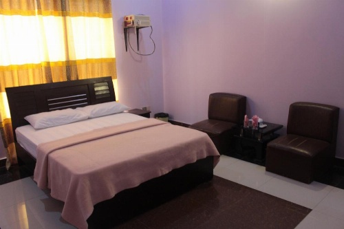 BIN QASIM GUEST HOUSE image 9